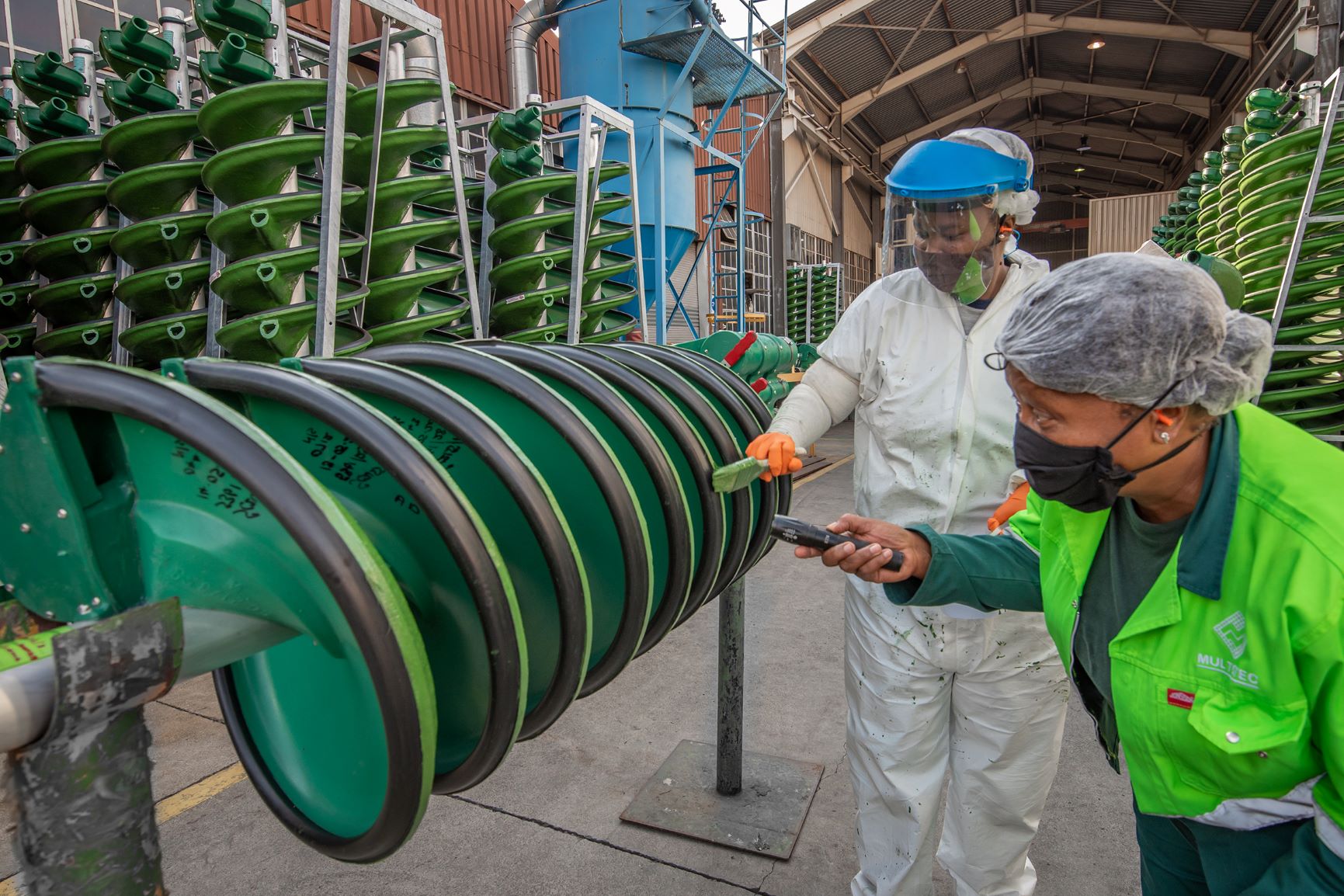 The Multotec SC25 spiral concentrator’s steeper angles facilitates the flow of material and increase separation efficiency.